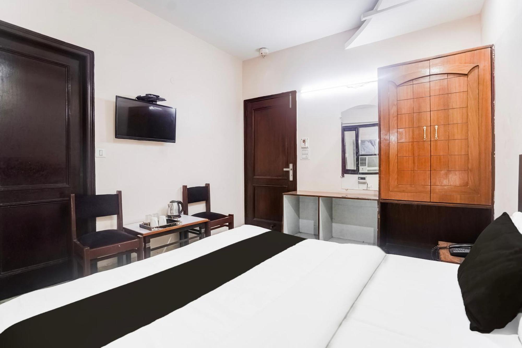 Fabhotel De Gold Neu-Delhi Exterior foto
